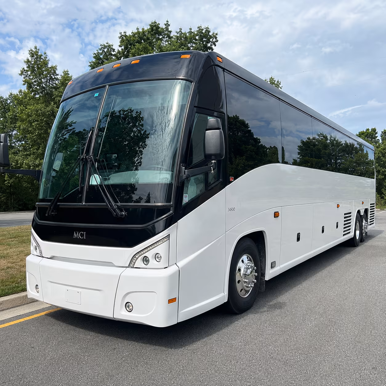 charter buses for corporate events and off site meetings in yonkers