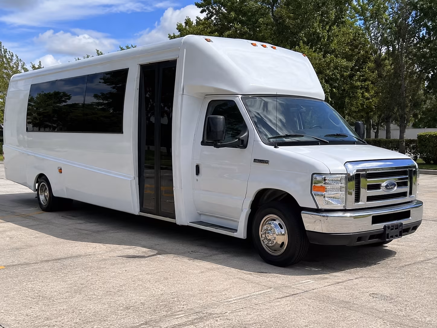 party bus rentals for yonkers proms at westchester venues