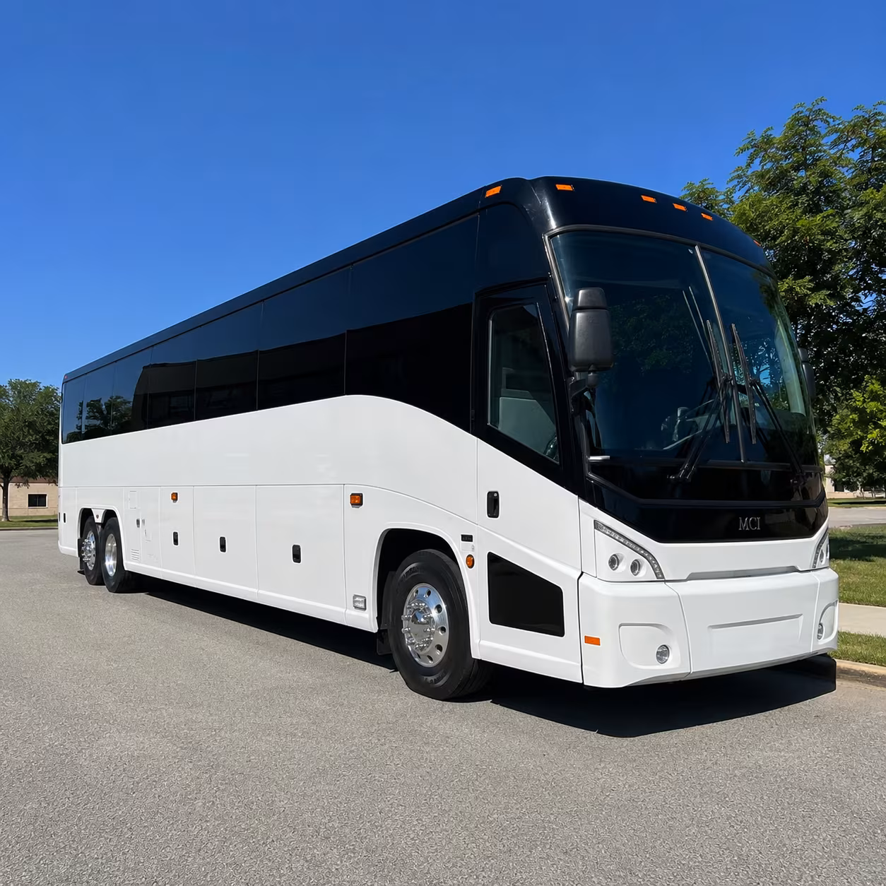 yonkers 40 passenger charter bus