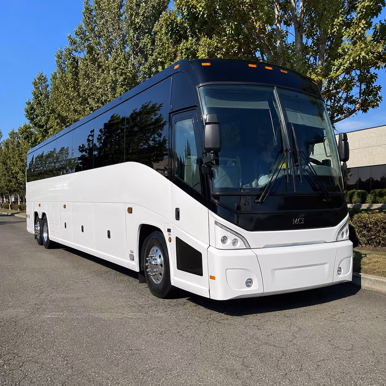 yonkers 50 passenger charter bus